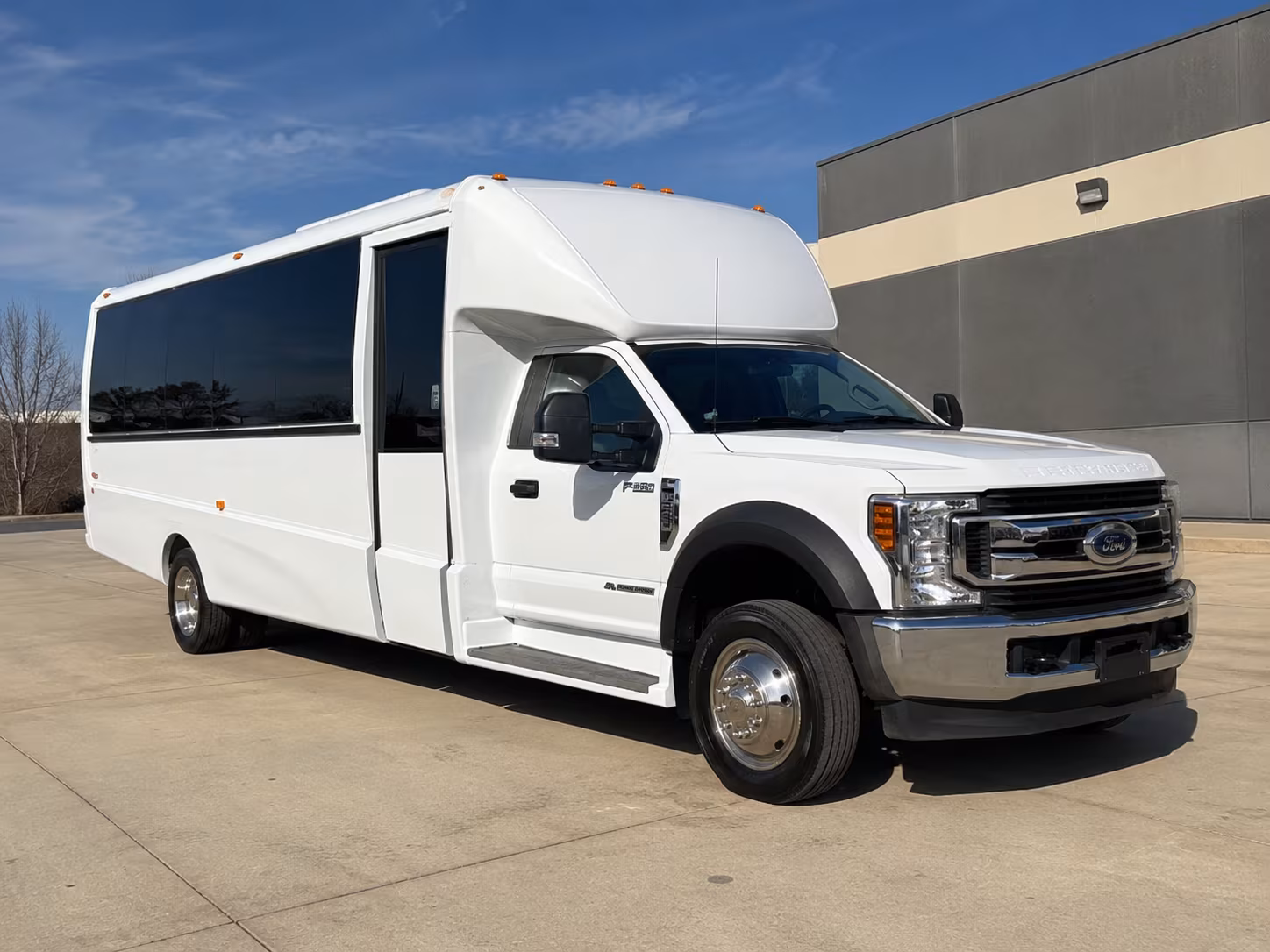 clearwater make your group trip comfortable with a clearwater long distance charter bus rental