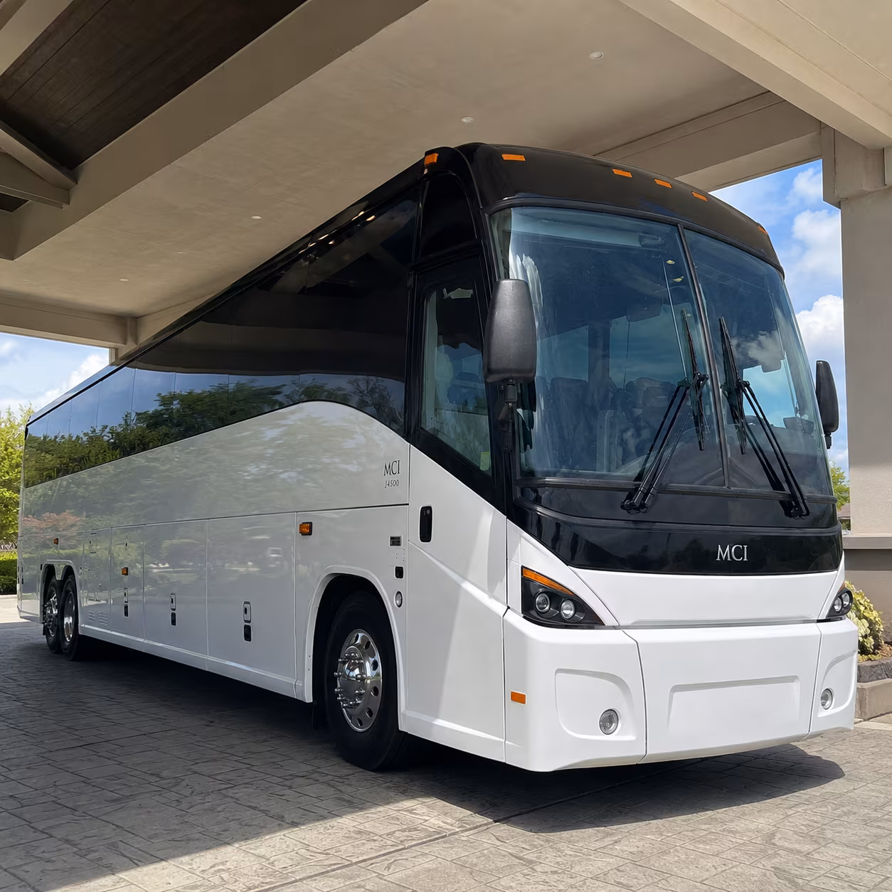 finding group transportation to tampa st pete clearwater or orlando airports has never been easier