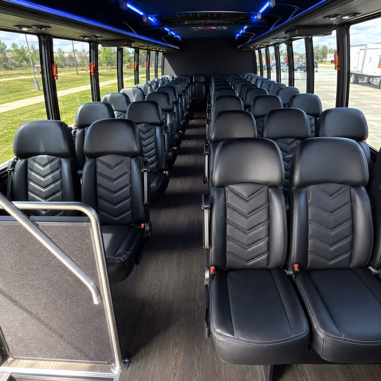 largo airport transfer shuttles