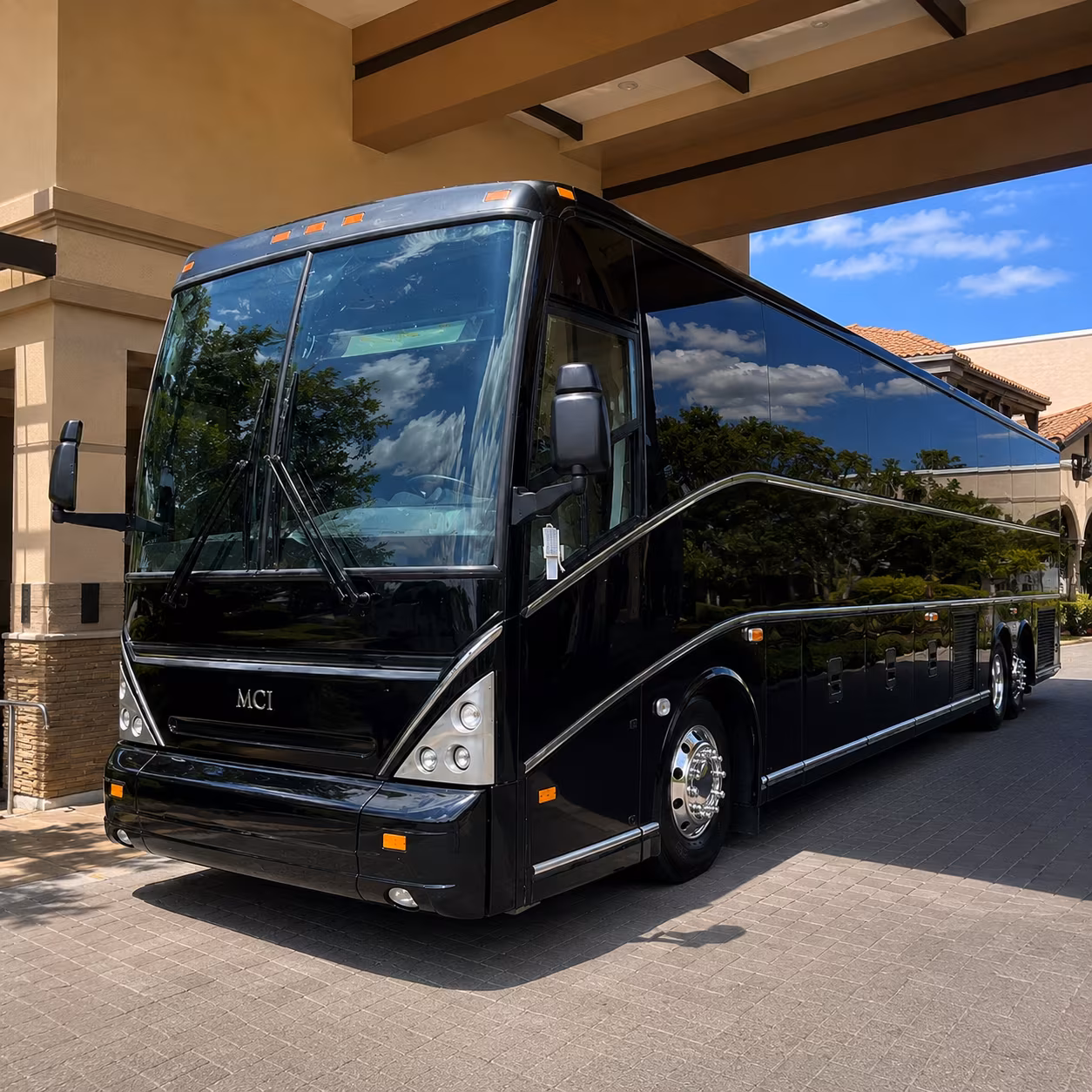 out of state charter bus trips from brandon to new orleans savannah and beyond