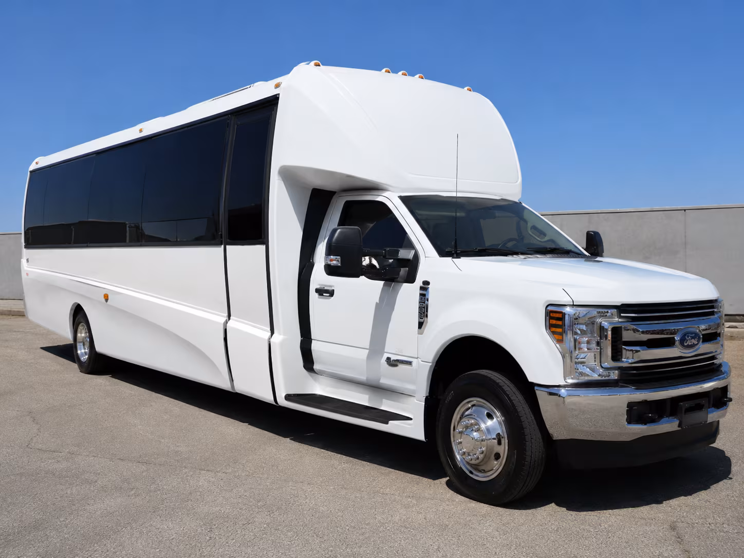 pinellas park use a pinellas park bus rental for your next convention