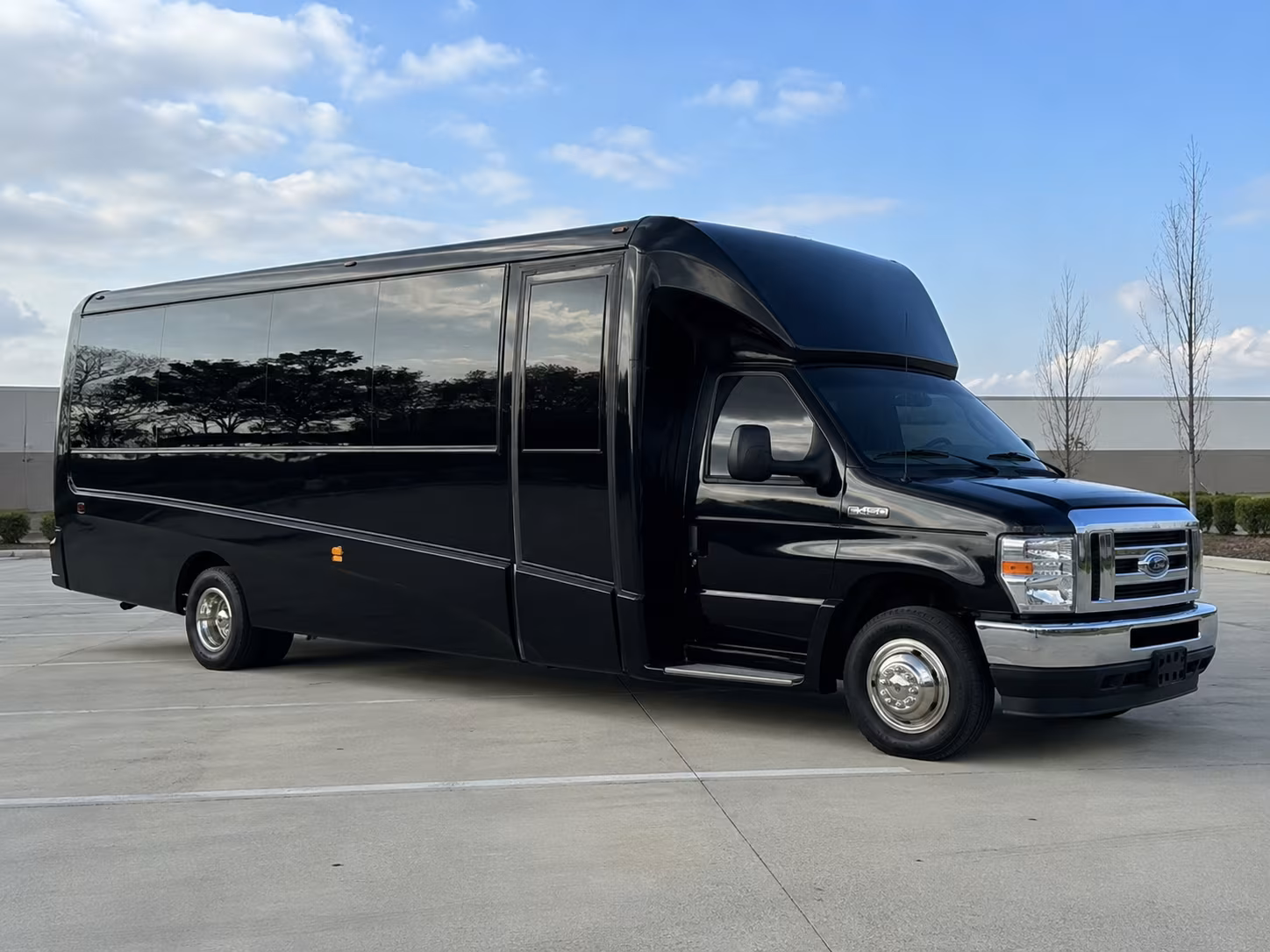 rent a prom bus from bloomingdale and valrico to tampa venues
