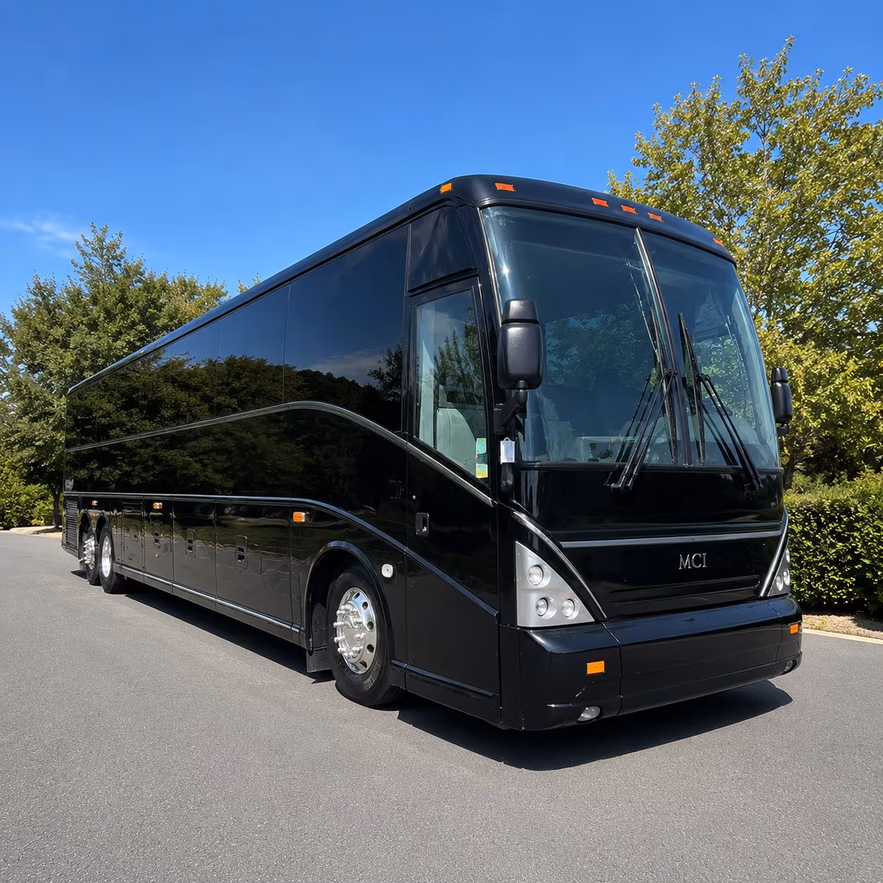 shuttle buses for brandon employers sending staff into downtown tampa and water street