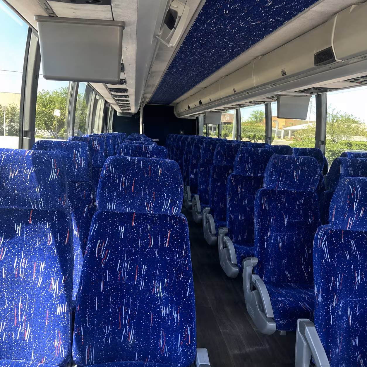 shuttle buses to midflorida credit union amphitheatre on us 301