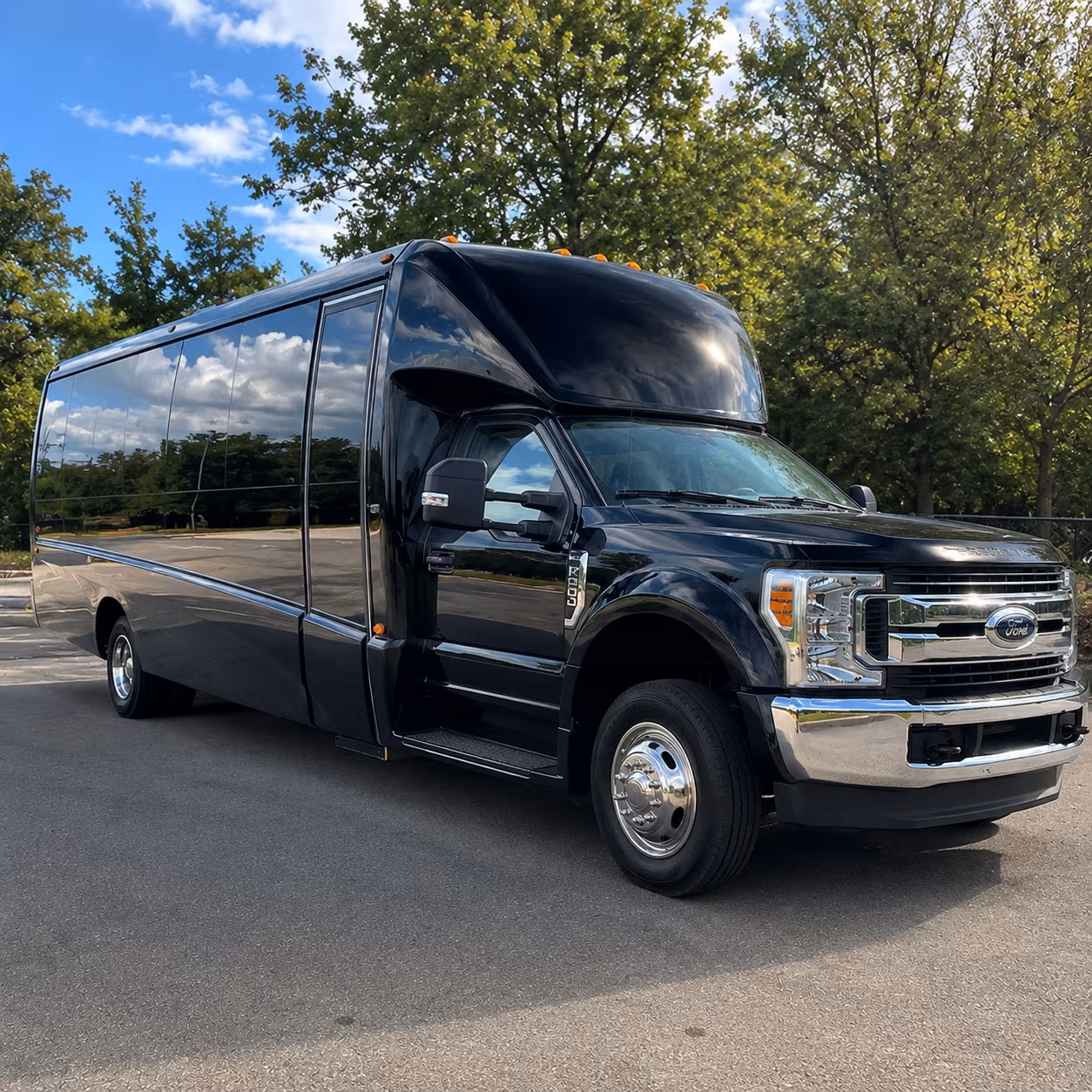 spring hill charter bus transportation for private events throughout spring hill